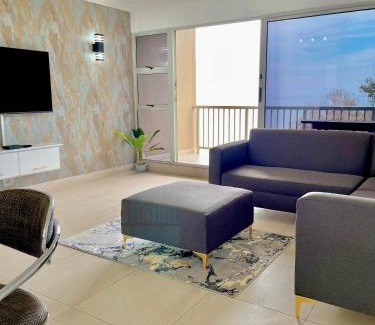 Umdloti Apartment | 101 Camarque - 3 Bedroom Apartment With Amazing Sea Views In Umdloti