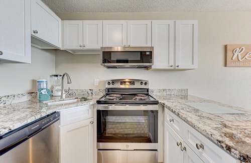 Wilmington Beach Condo | 1010 Relax, Unwind, Enjoy by Atlantic Towers