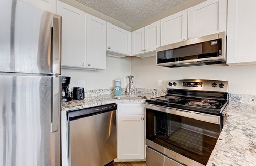 Wilmington Beach Condo | 1010 Relax, Unwind, Enjoy by Atlantic Towers