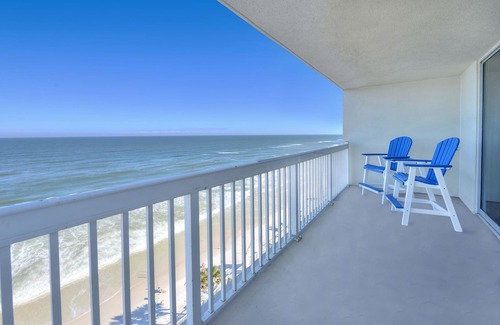 Ortona Park Condo | 1013 -Panoramic Views - Large Private Balcony