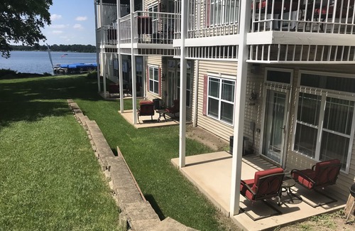 Delavan Lake Condo | 103- Gorgeous 1 bedroom w/Water Views From Patio