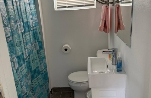 Tropic Apartment | 104 Cozy Studio - River Views & Prime Location