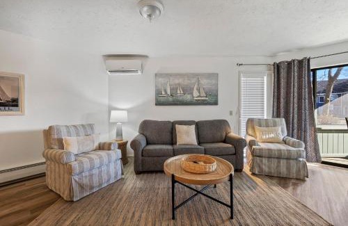 Charlevoix House | 104 Pointes North Inn
