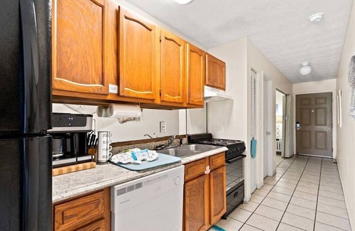 Panama City Beach Condo | 104 polynesian GROUND FLOOR WALK 2 PIER PARK