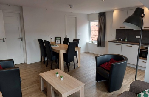 Westkapelle House | 105.3 apartment 200 meters from beach