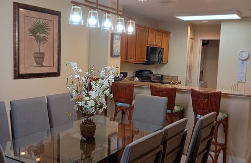 Florida Central Atlantic Coast Condo | 105+/N OCT 21-25, NOV 1-7 2.5 BDR 2 BTH 25FT LAKE VIEW BALCONY & DISNEY FIREWORK