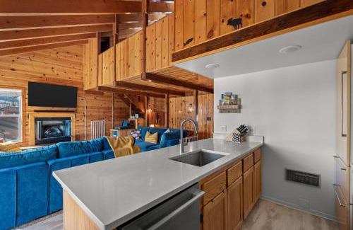Brian Head Apartment | 10A Condo Chalet Village Brian Head UT