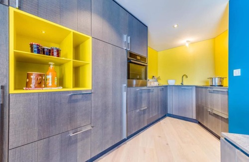 Tignes le Lac Apartment | 10m from ski slopes, 11st floor, tv, ski locker, 80m², Tignes