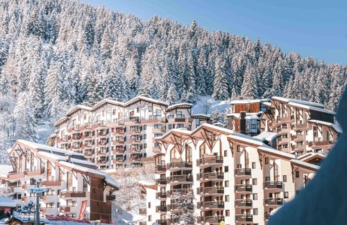 La Perriere Apartment | 10m from ski slopes, 5th floor, balcony, ski locker, 41m², La Tania
