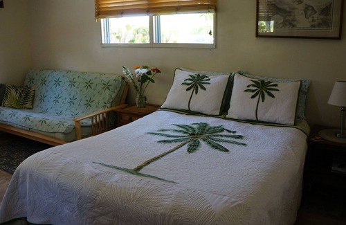 Kailua Cottage | 10min stroll to Kailua Beach -Split Aircon/wireless/kitchen/solar