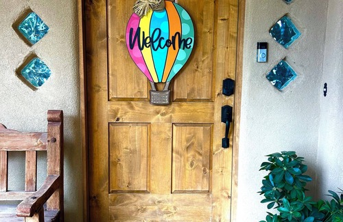 Corrales House | 10min to Albuquerque Balloon Park-Corrales Oasis, 5 night minimum booking!