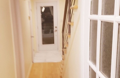 Longueuil House | 10mn to Michel Chartrand Park. Family home