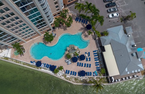 Fort Myers Beach Condo | 10th Floor Natures Lovers Paradise Lovers Key 1002