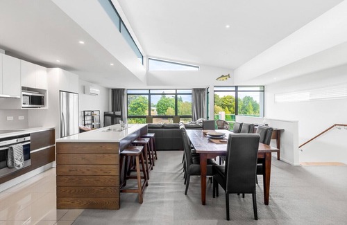 Taupo Apartment | 11/14 Norman Smith Street