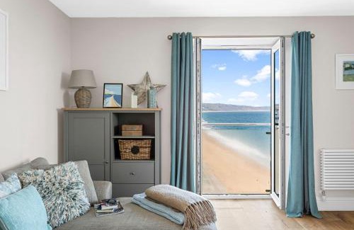 Torcross Apartment | 11 At The Beach