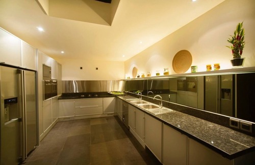 Drupadi Villa | 11 Bdr-Last Minute Deal 50%+ OFF! Near Beach