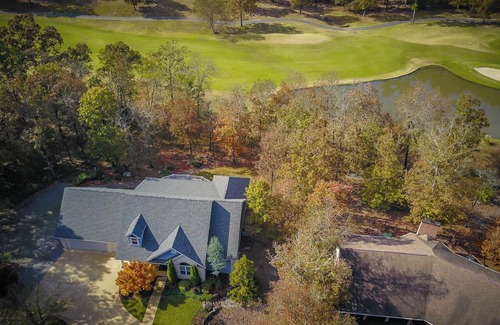 Hot Springs Village House | 11 Belleza Court - A beautiful Home on the 11th green of Ponce DeLeon Golf
