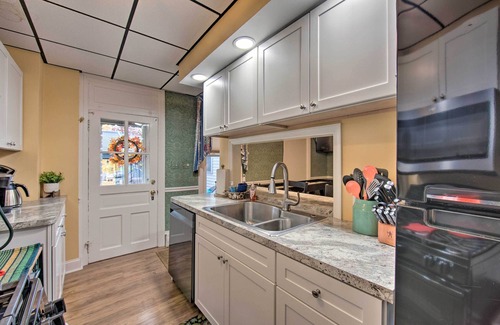 Linglestown House | 11 Mi to Hersheypark: Family Home in Harrisburg