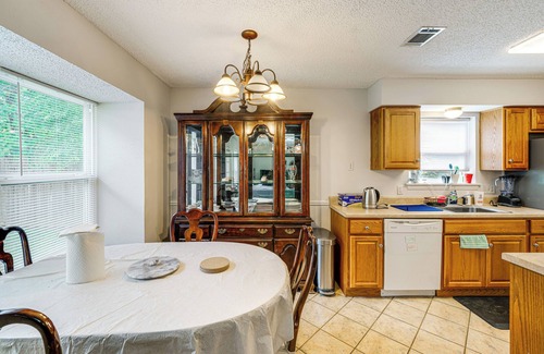 Denton House | 11 Mi to Lewisville Lake: Family Home in Denton