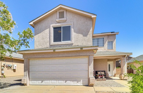 Ventana Ranch House | 11 Mi to River of Lights: Family Home w/Yard
