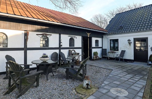Lokken House | 11 person holiday home in Løkken-By Traum