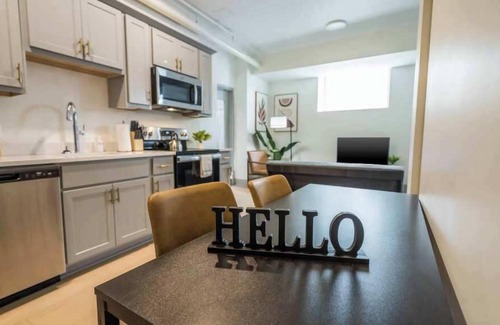 Downtown Louisville Apartment | 11-Unit Cozy Loft w/Free Parking | Med District