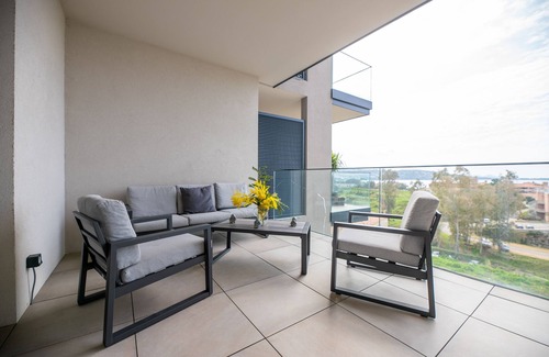 Albitreccia Apartment | 110 m2 D'espace de Vie, vue Mer, Plage à 200 m