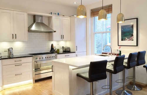 Earl's Court Apartment | 110 m² luxury two-bed apartment in Earls Court