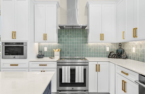 Mid Island House | 110 Sea Le Vie: 5BR/4.5BA Brand New Build w/Pool!