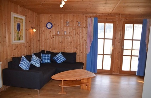 Neunburg vorm Wald Apartment | 110qm großes, freistehendes Holzhaus mit 3 Schlafräumen