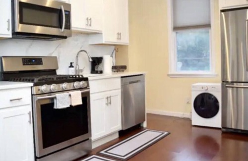 Weehawken House | 111 Room1 Contact host before booking