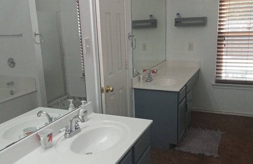 Southeast Arlington House | 11111111111111111111111111111