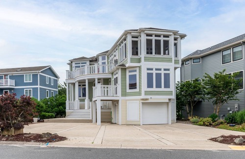 Lewes House | 113 Cape Shores - Beautiful Home in Cape Shores