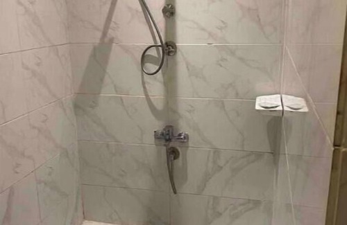 Muharam Bik Apartment | 113 Golden Hoster Downtown