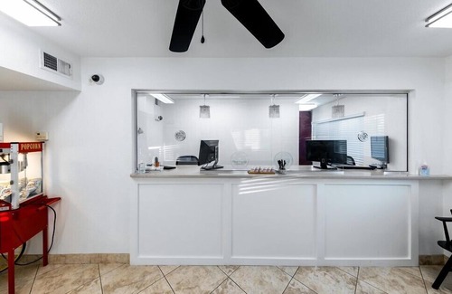 New Papago Parkway Apartment | 117 Upscale Greenbelt Oasis | Heated Pool, Premium Cable, Private Patios