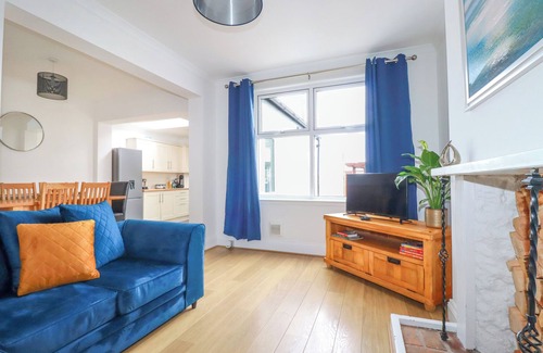Porth Cottage | 119 Henver Road