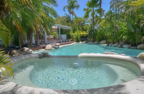 Port Douglas Apartment | 12 Beach Terraces