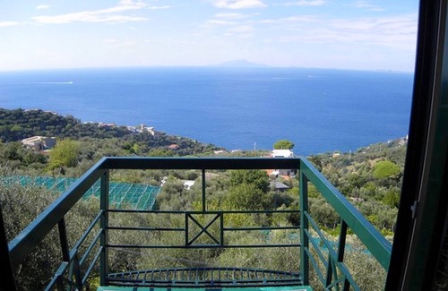 Schiazzano Villa | 12 bedroom villa with private pool for 28 guests on Sorrento & Amalfi Coast