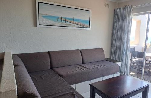 Illovo Beach Apartment | #12 Illovo Views
