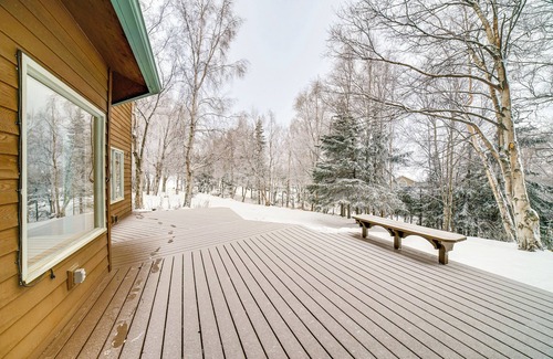 Mid-Hillside House | 12 Mi to Dtwn Anchorage: Forested Apt w/Fire Pit!