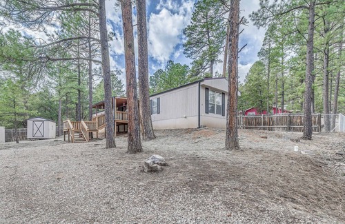 Ruidoso Cottage | 12 Mi to Ski Apache: Cozy Ruidoso Home w/Grill!