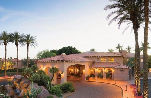 North Scottsdale Villa | 12 minute walk to Waste Management Open. 2-Bedroom at Sheraton Desert Oasis.