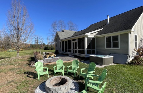 Sheffield House | 12 minutes to Butternut Skiing, Good For 3 Families with Hot Tub & Game Room