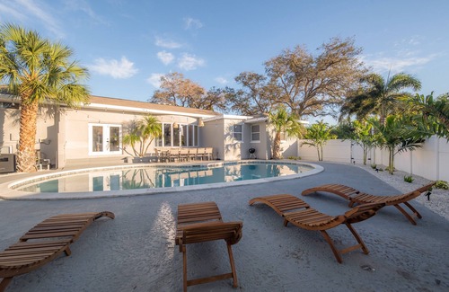Harbor Bluffs House | 125 Harbor Bluff Dr S