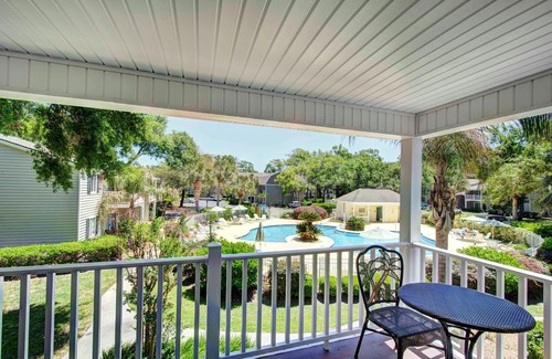 Demere Park Condo | 125 NIGHT SEPTEMBER DISCOUNT! GORGEOUS POOL VIEW! WALK TO VILLAGE DOG FRIENDLY.
