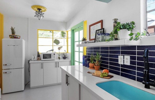 Tahquitz River Estates House | 12BR/Sleeps 30! Designer Poolside Adventure Dwtn!