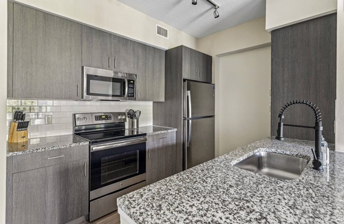 Park East Apartment | #13-106 Kasa at Cortland Hollywood Ft. Lauderdale