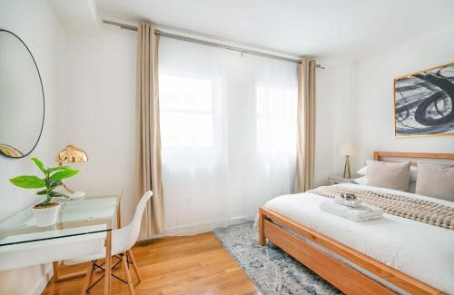 Greenwich Village Apartment | 13-3 I Brand New 4BR 3 Baths Duplex Private Roof Deck