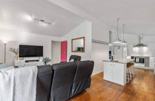 Goolwa South House | 13 Bunyip Street -Coastal Family Escape