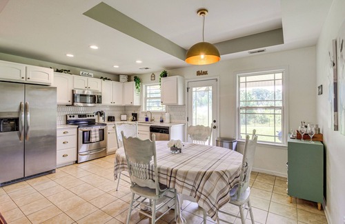 Chickamauga House | 13 Mi to Chattanooga: Family Home w/Backyard!